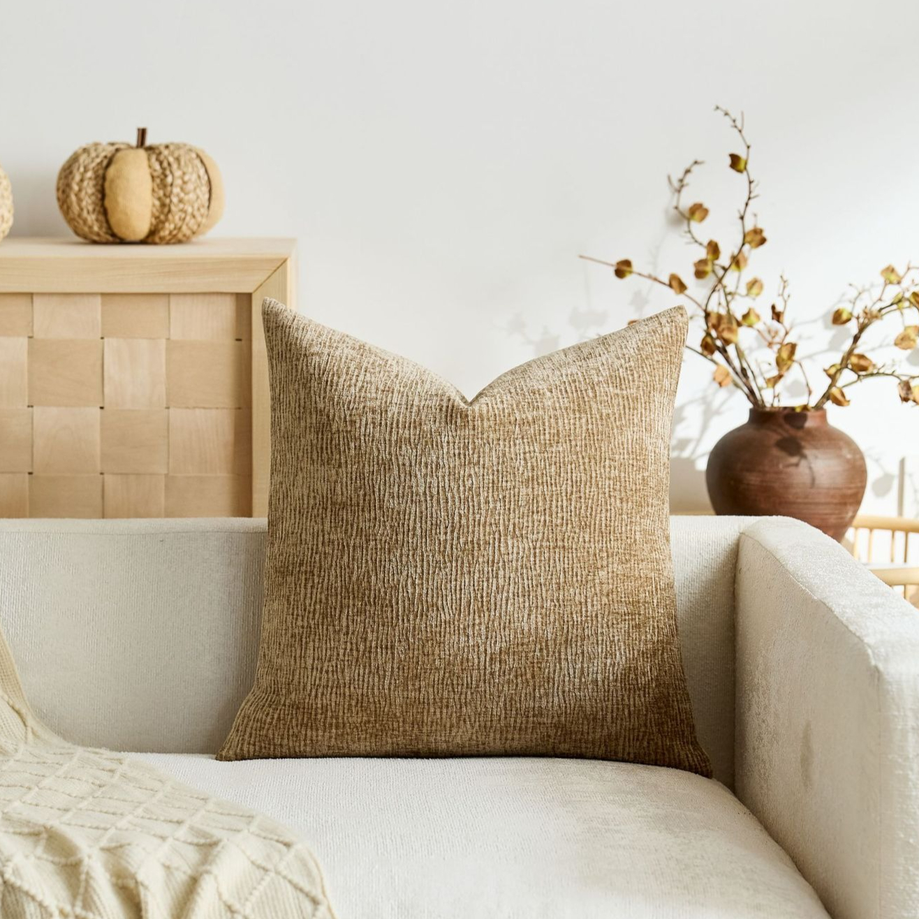 Textured Pleated Chenille Thro - Textured Throw Natural 리뷰 및 가격