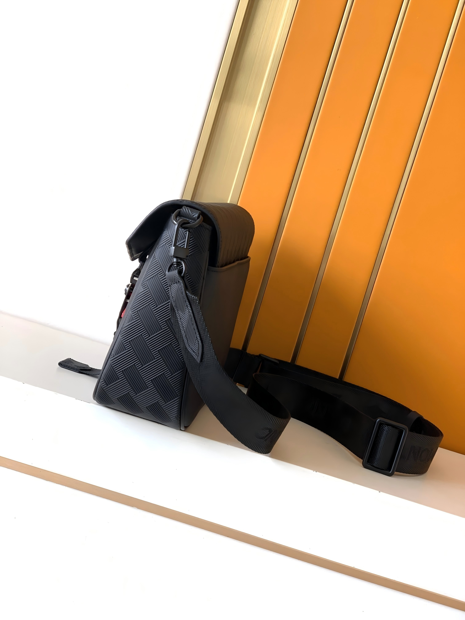 Bag  Soft Italian Tumbled Calf - Interior Design Hongkong 리뷰 및 가격