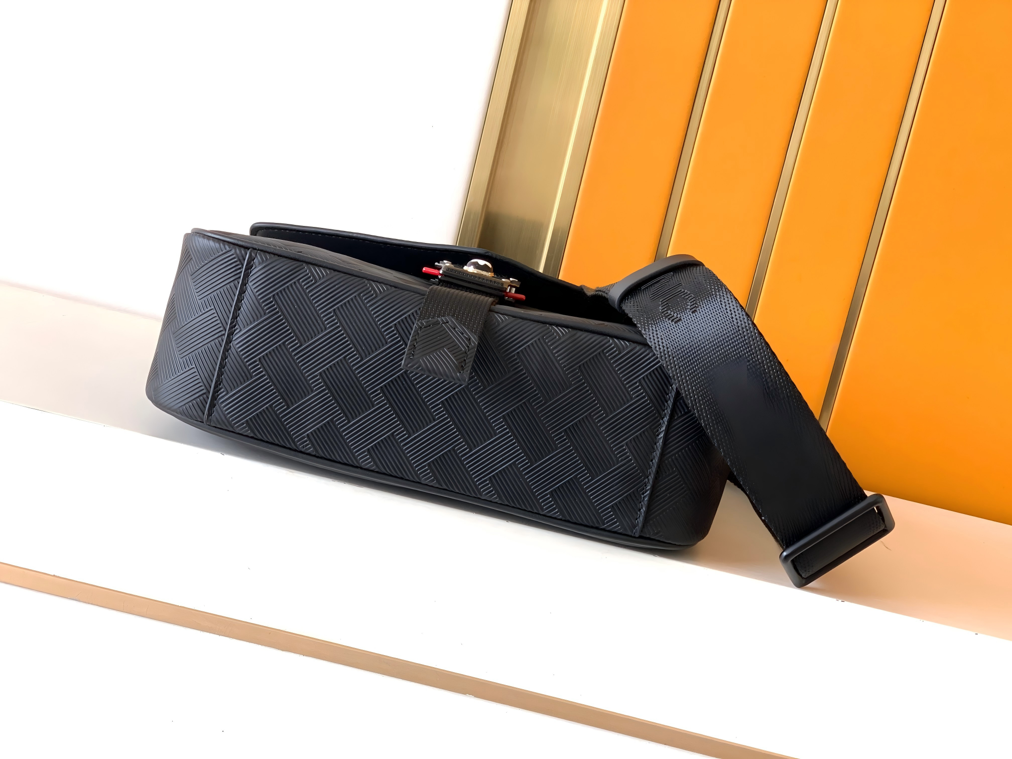 Bag  Soft Italian Tumbled Calf - Interior Design Hongkong 리뷰 및 가격
