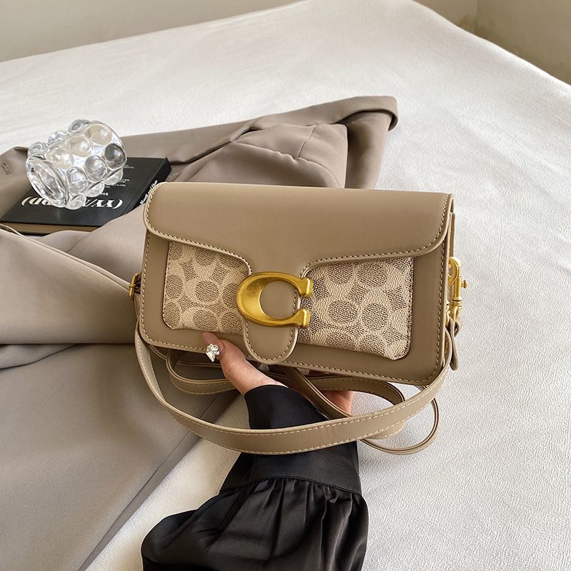 Retro luxury designer women's  - Interior Design High End 리뷰 및 가격