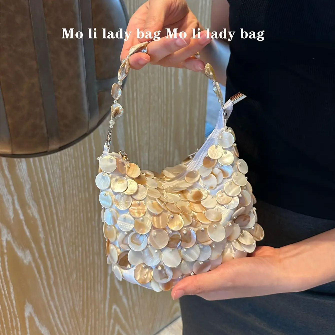 Luxury Sequin Internal Chain S - Interior Design Mockup 리뷰 및 가격